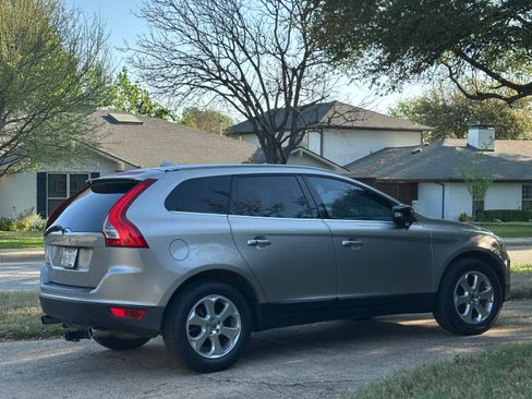Used 2012 Volvo XC60 3.2 image 5