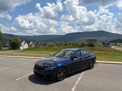 Used 2022 BMW M340i w/ Premium Package RWD image 1