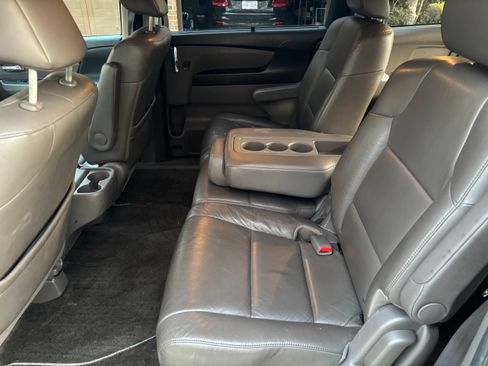 Used 2014 Honda Odyssey EX-L image 8