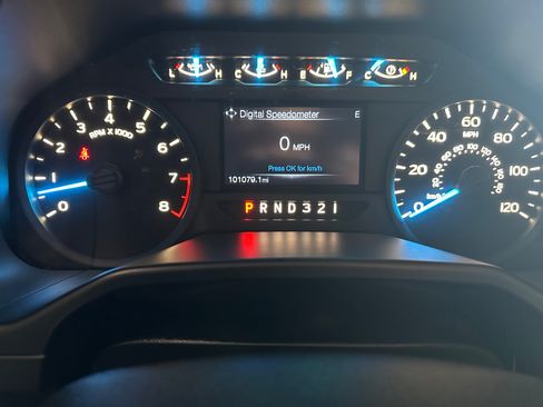 Used 2015 Ford F150 XL w/ Equipment Group 101A Mid image 17