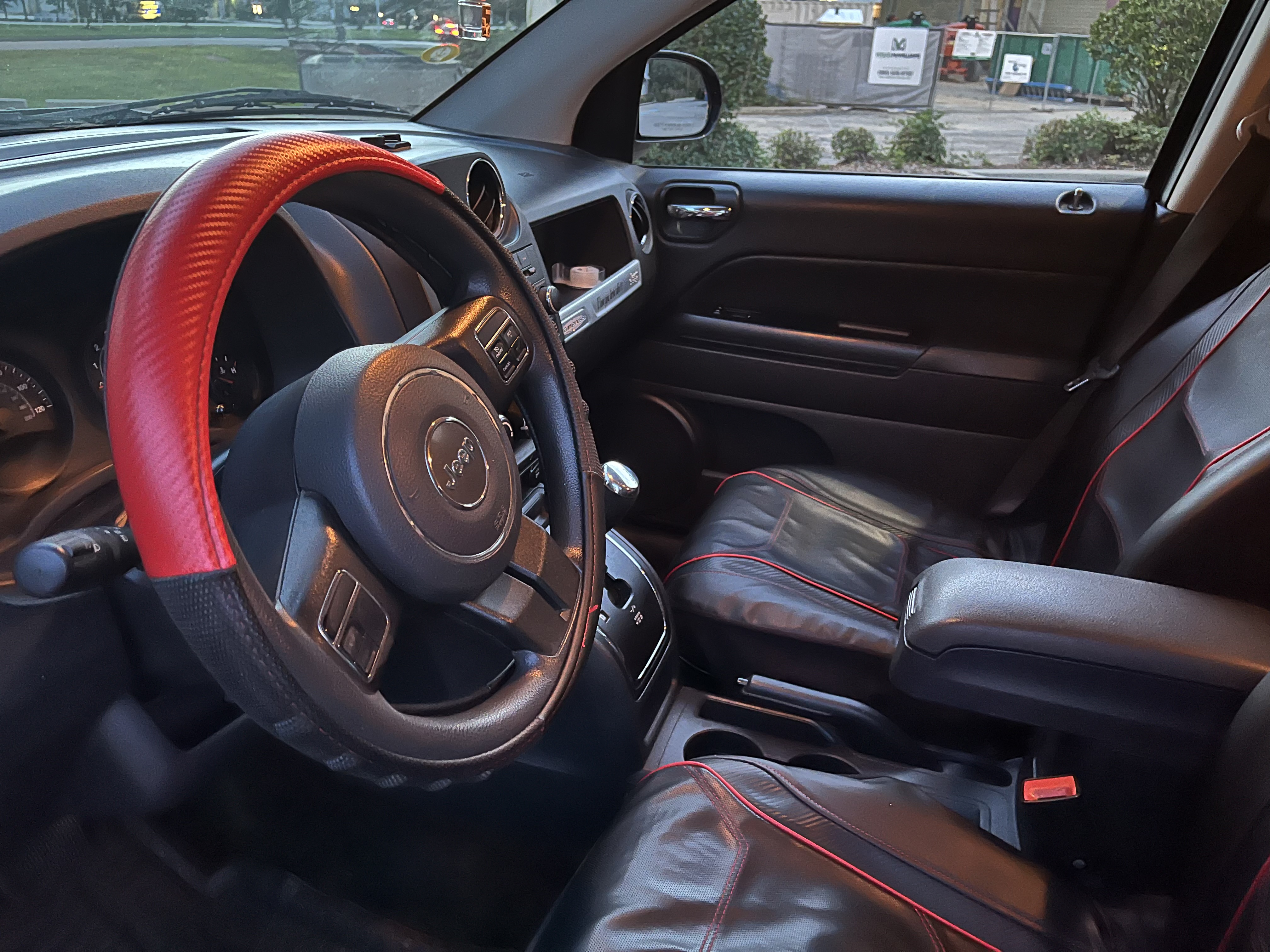 Used 2014 Jeep Compass Sport w/ Power Value Group FWD image 8