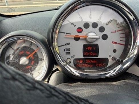 Used 2010 MINI Cooper John Cooper Works image 14