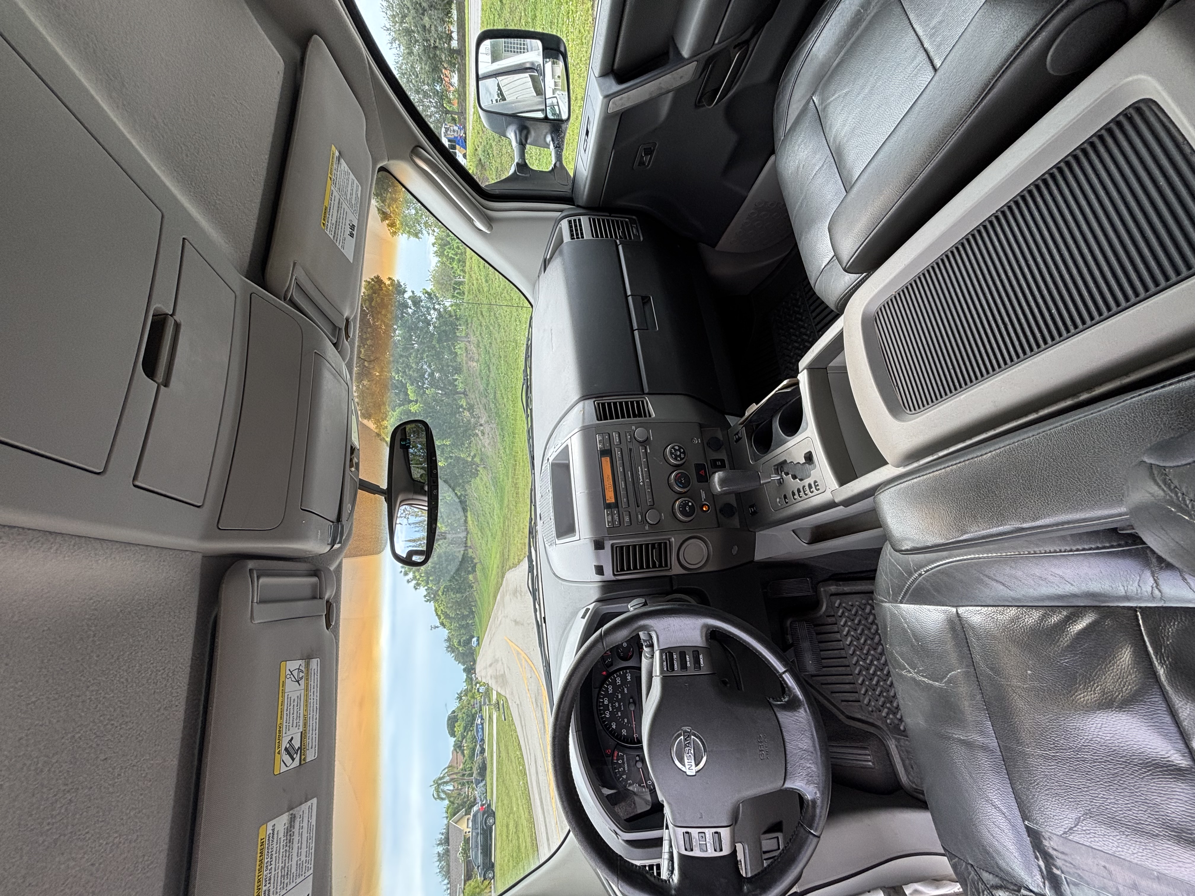 Used 2004 Nissan Titan LE w/ (Tow) Big Tow Pkg RWD image 8