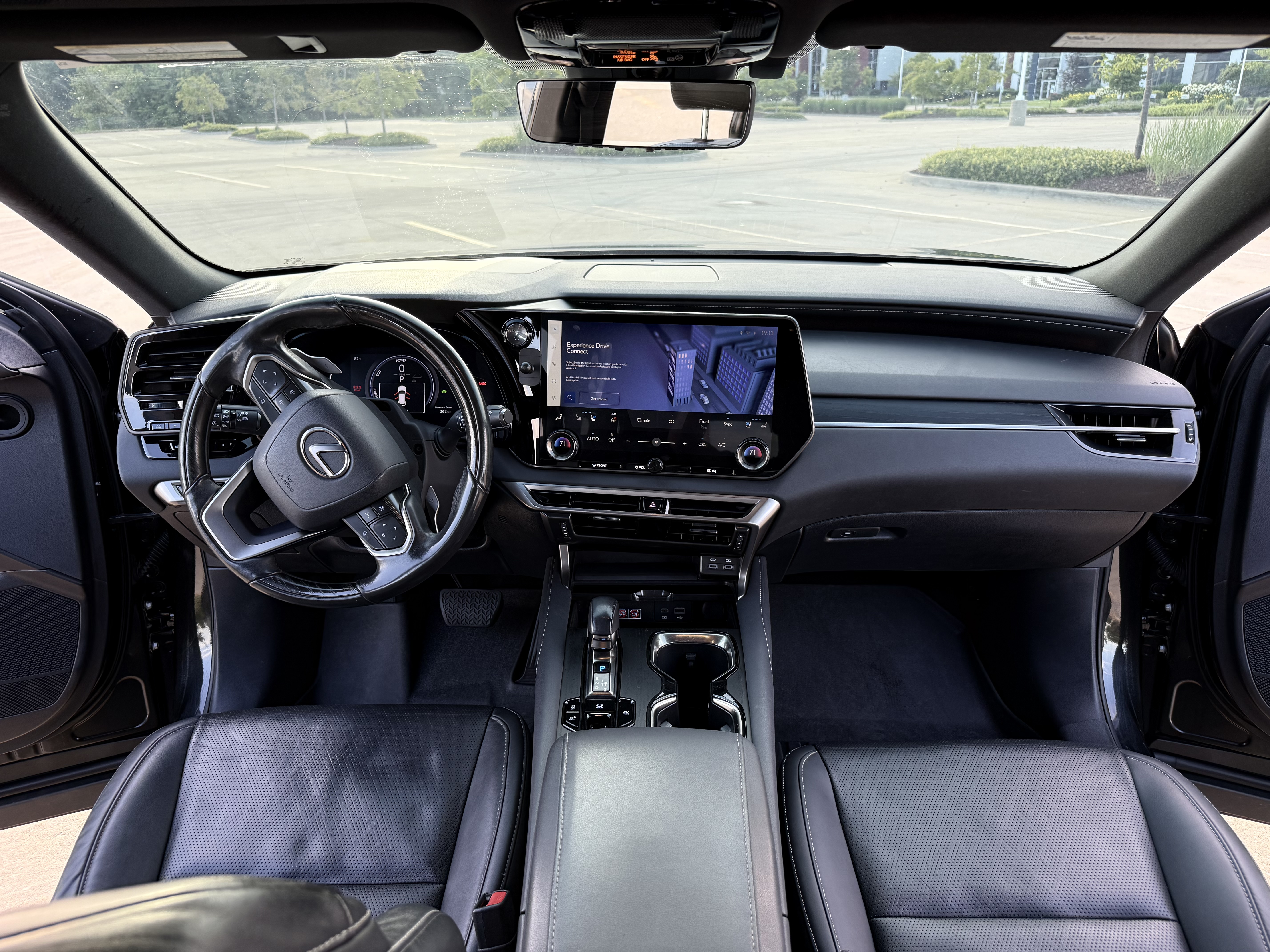 Used 2023 Lexus RX 350h w/ Accessory Package (Z1) AWD/4WD image 12