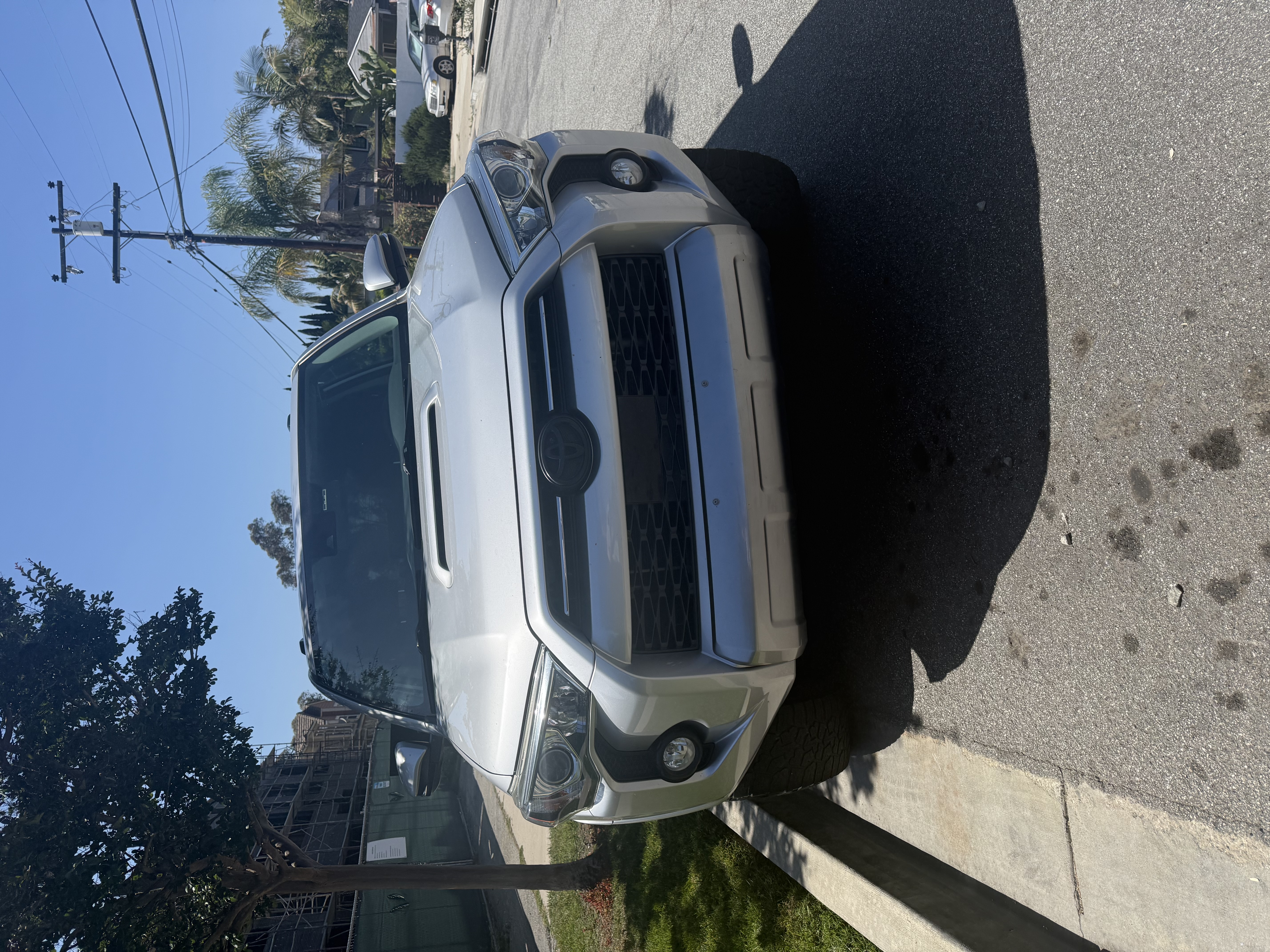 Used 2020 Toyota 4Runner TRD Off-Road Premium w/ Moonroof Package AWD/4WD image 2