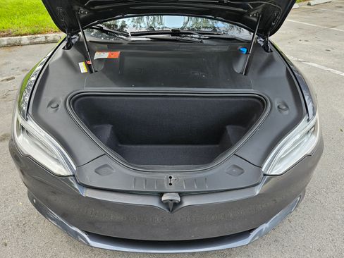 Used 2016 Tesla Model S P90D image 25