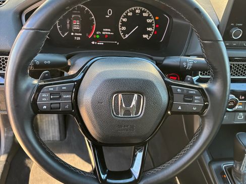 Used 2023 Honda Civic Sport image 9