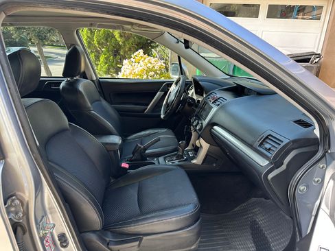 Used 2015 Subaru Forester 2.0XT Premium image 5