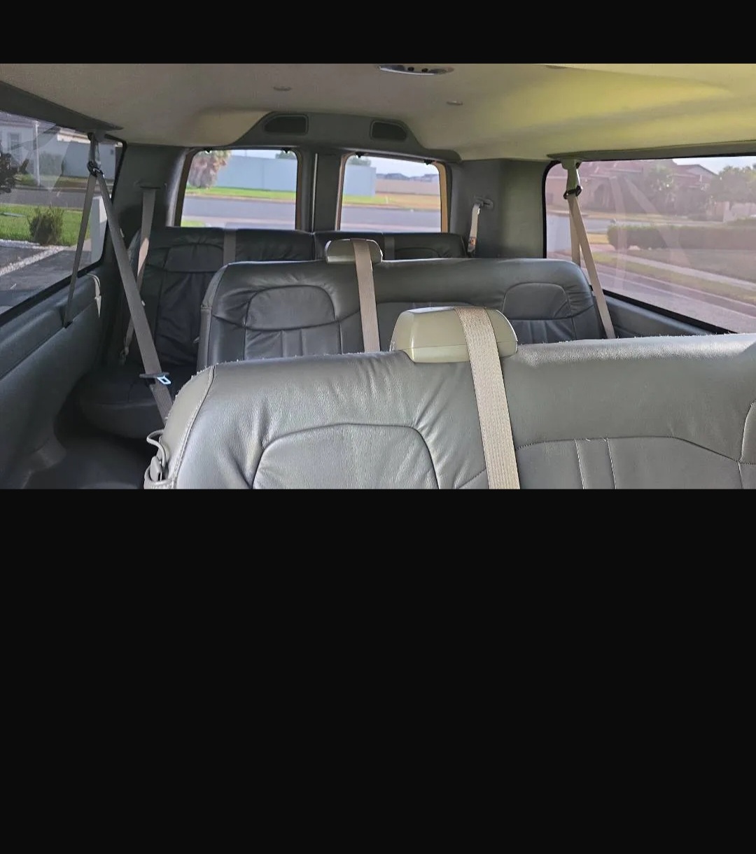Used 2024 Chevrolet Express 3500 LS RWD image 16