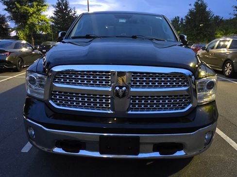 Used 2015 RAM 1500 Laramie w/ Convenience Group image 31