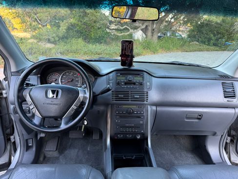 Used 2005 Honda Pilot EX-L image 24