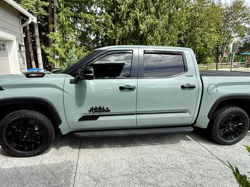 Used 2024 Toyota Tundra Limited w/ TRD Off-Road Package AWD/4WD image 5