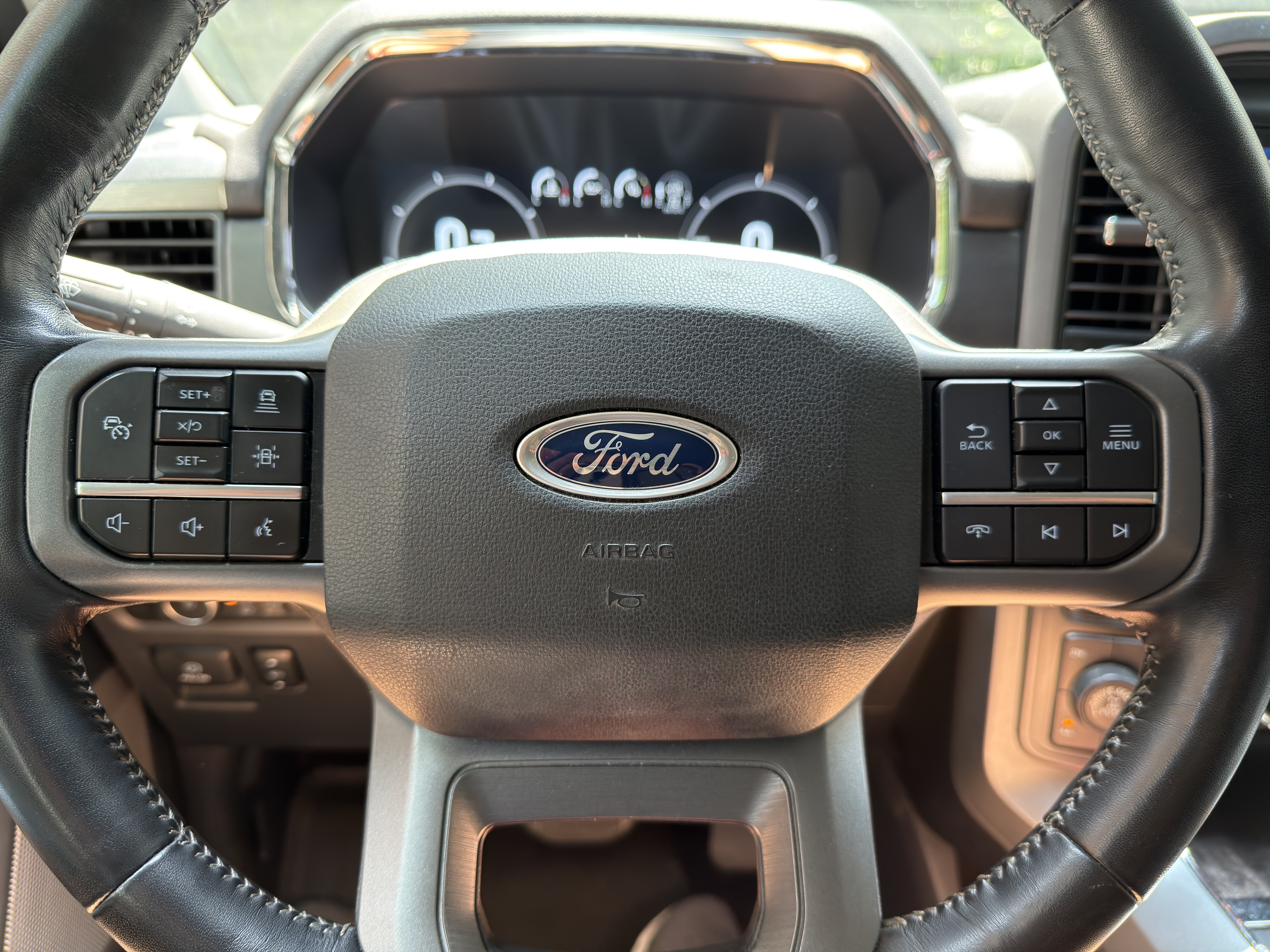Used 2021 Ford F150 Lariat w/ Max Trailer Tow Package AWD/4WD image 23