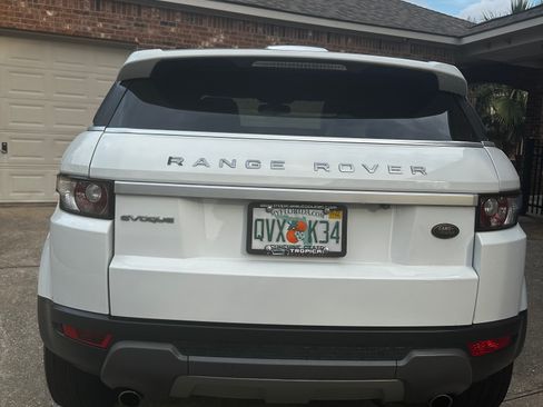 Used 2013 Land Rover Range Rover Evoque Prestige image 5