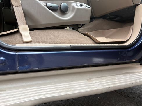 Used 2003 Ford Excursion Eddie Bauer image 11