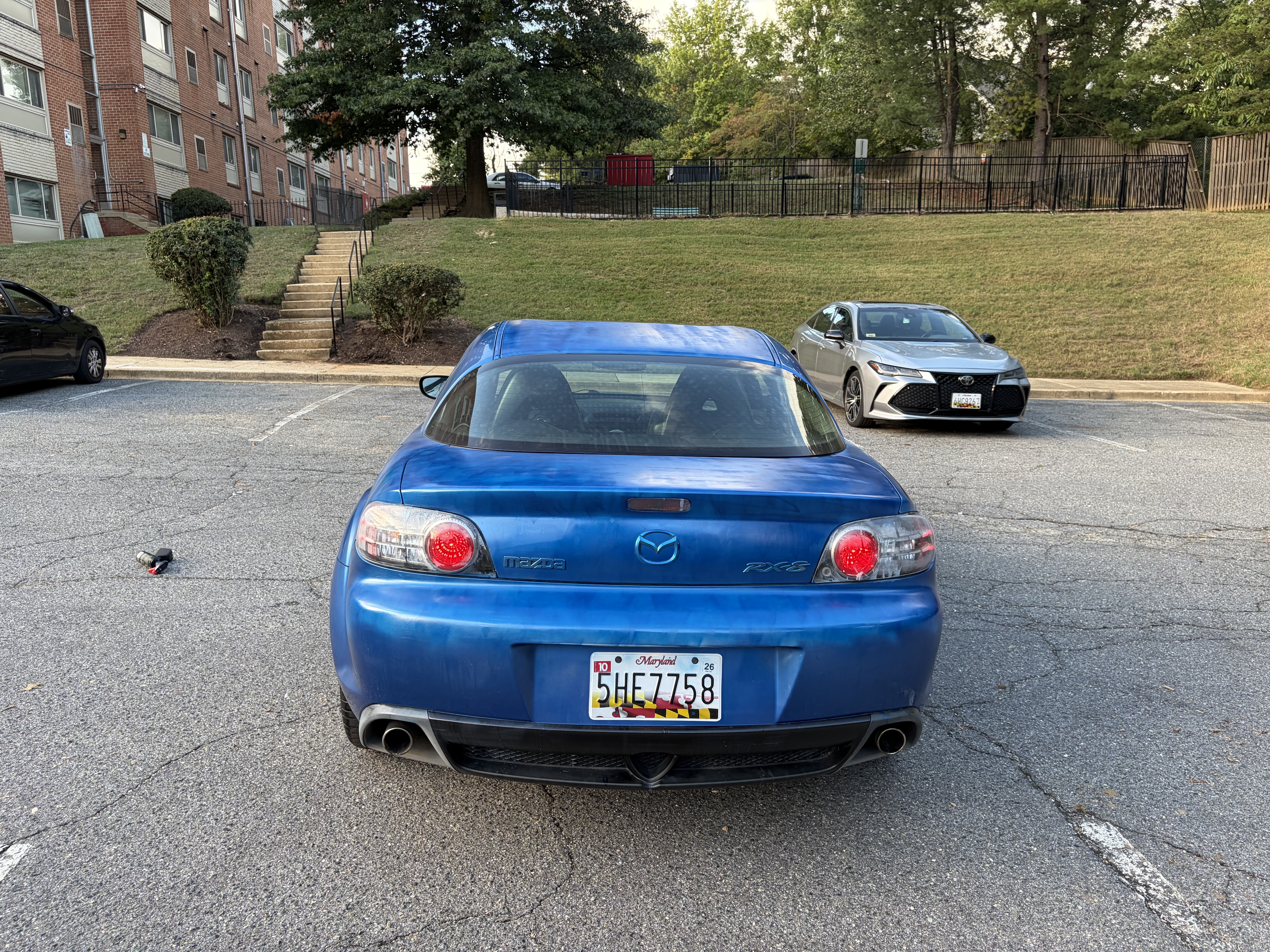 Used 2004 MAZDA RX-8 w/ MT Grand Touring Pkg RWD image 4