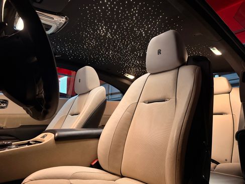 Used 2014 Rolls-Royce Wraith RWD image 11