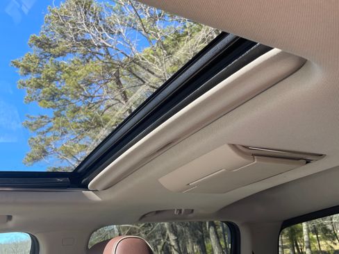 Used 2015 Chevrolet Silverado 2500 High Country w/ Duramax Plus Package image 21