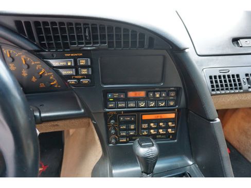 Used 1993 Chevrolet Corvette Coupe RWD image 15