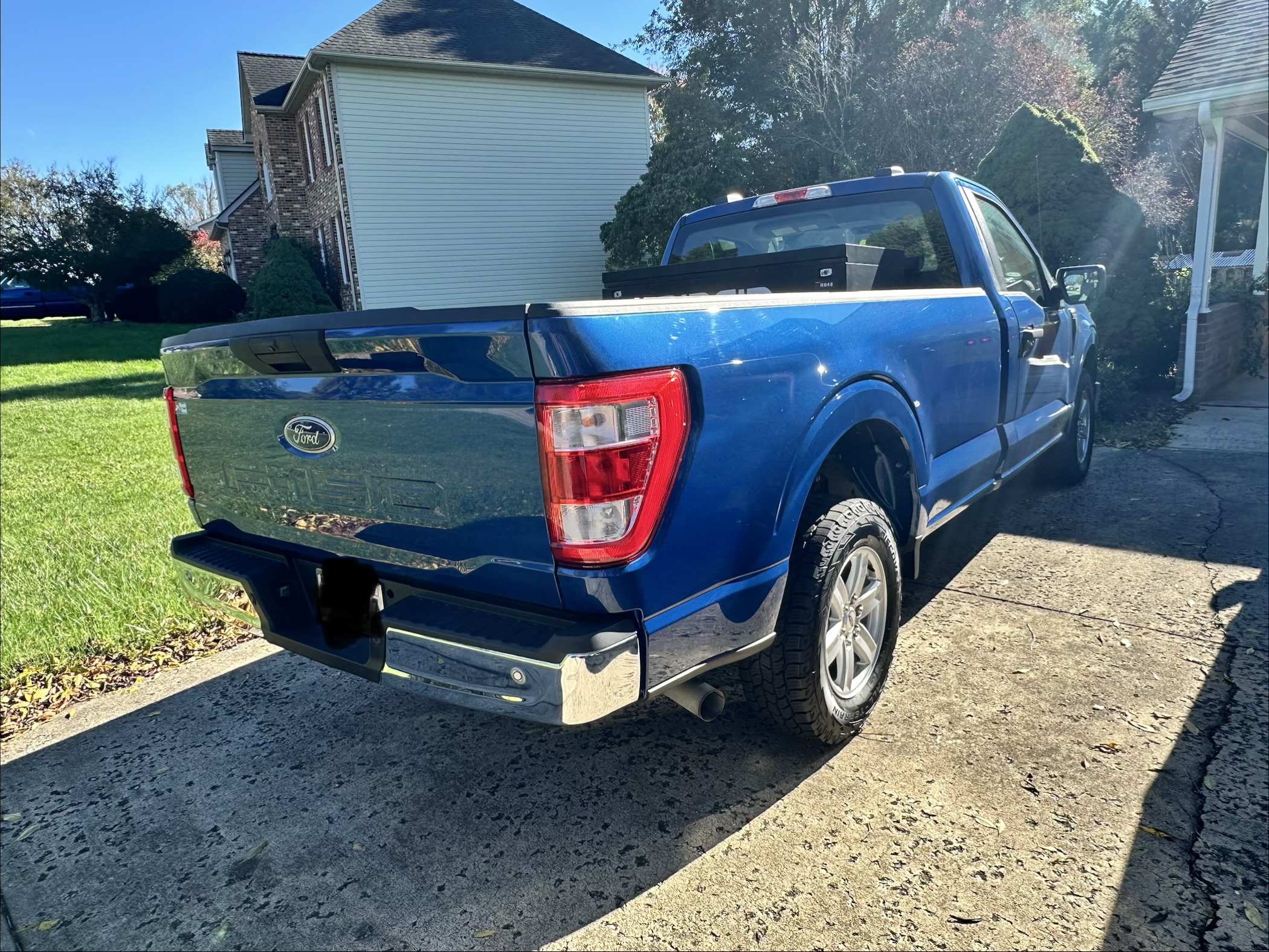 Used 2022 Ford F150 XL w/ Equipment Group 101A High RWD image 9