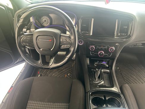 Used 2023 Dodge Charger R/T w/ Blacktop Package RWD image 9