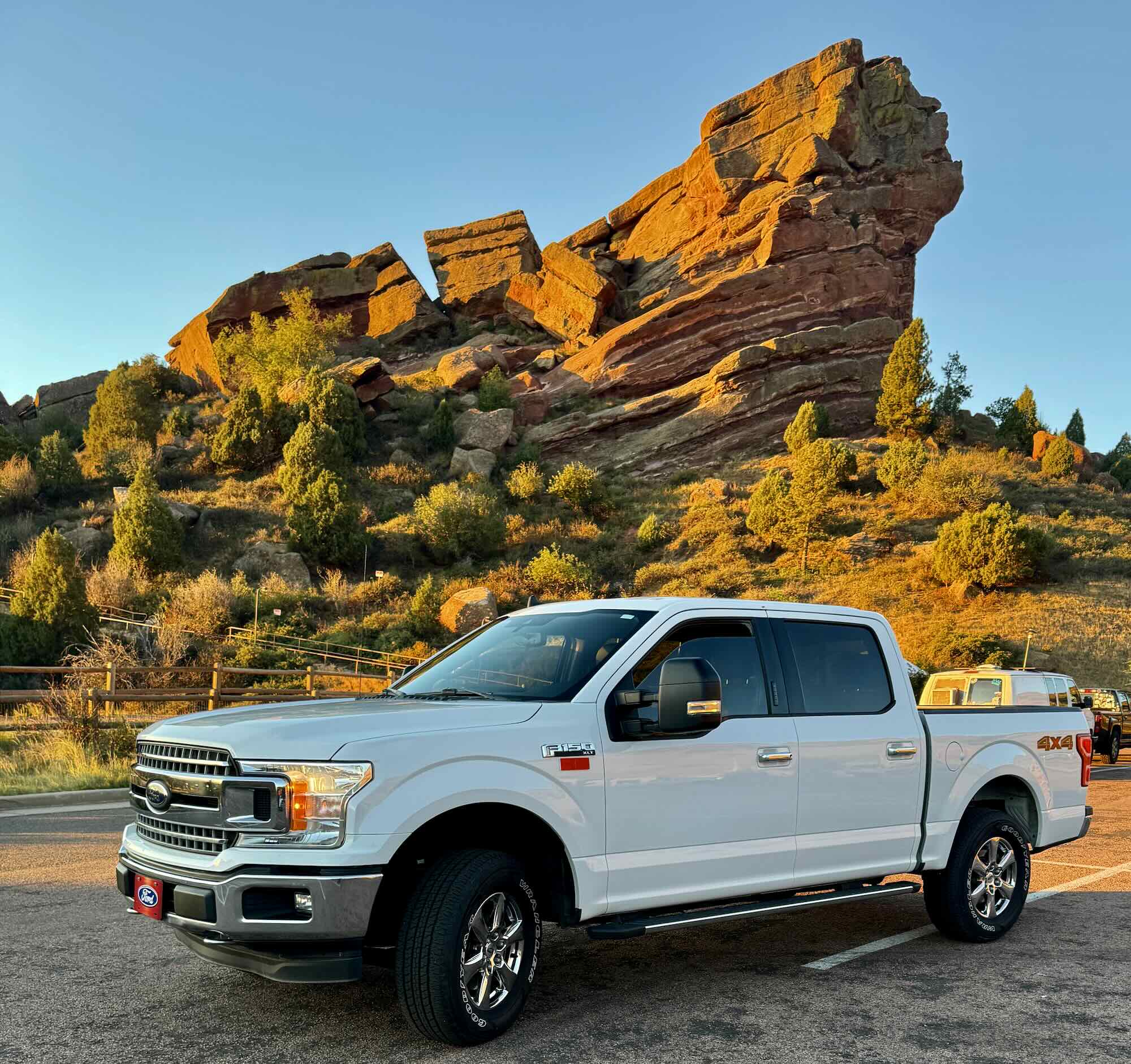 Used 2020 Ford F150 XLT w/ Equipment Group 302A Luxury AWD/4WD image 17