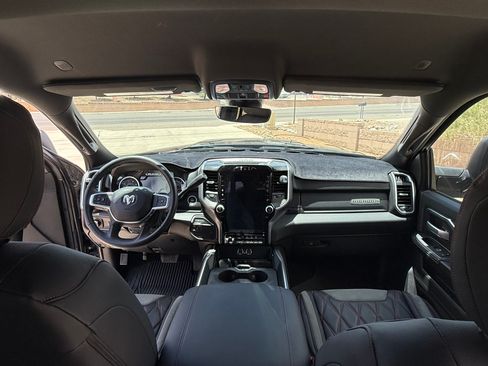 Used 2024 RAM 2500 Big Horn w/ Level 2 Equipment Group AWD/4WD image 15