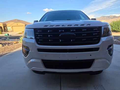 Used 2016 Ford Explorer Sport w/ Equipment Group 401A AWD/4WD image 8