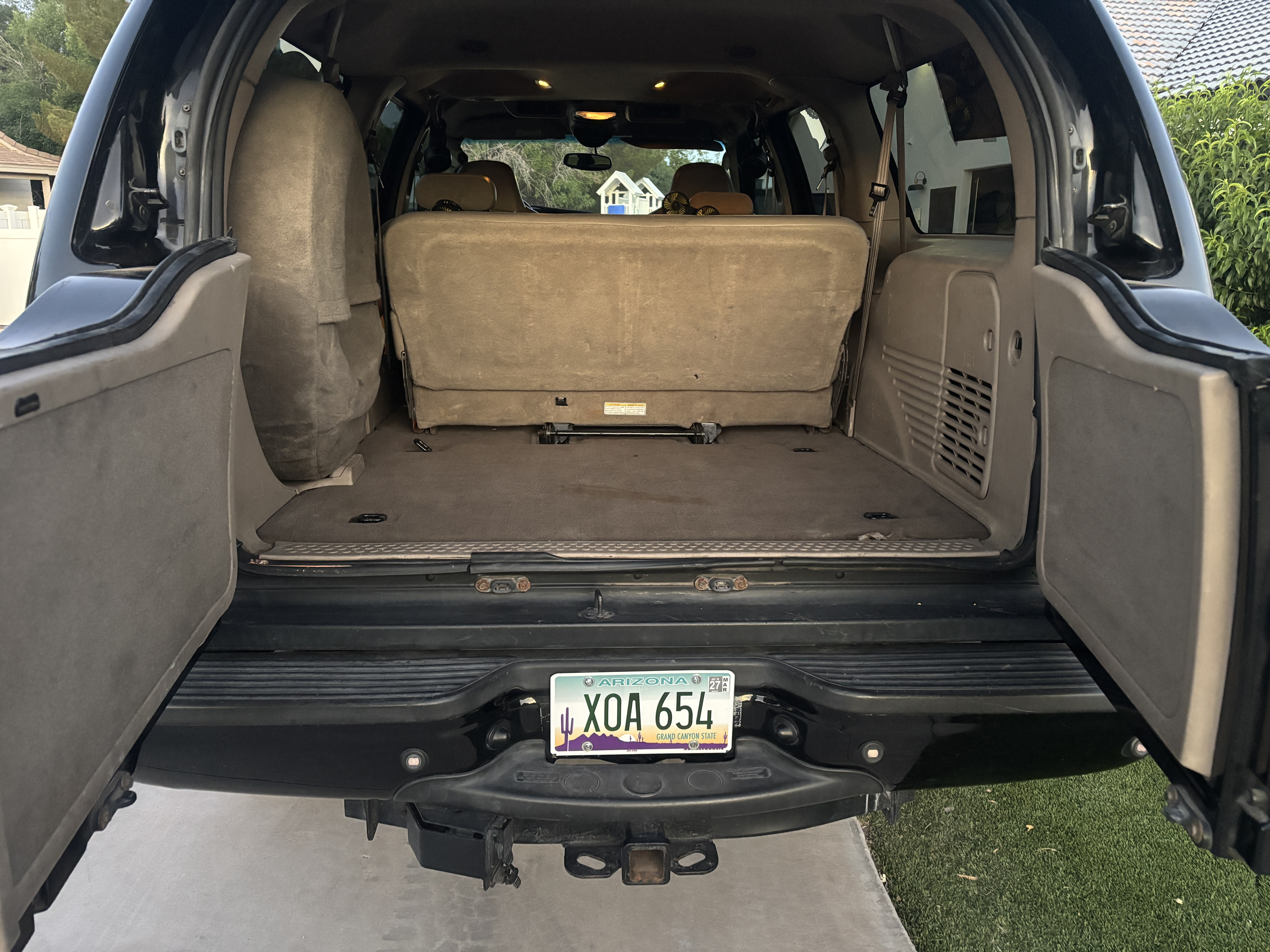 Used 2004 Ford Excursion Limited AWD/4WD image 17