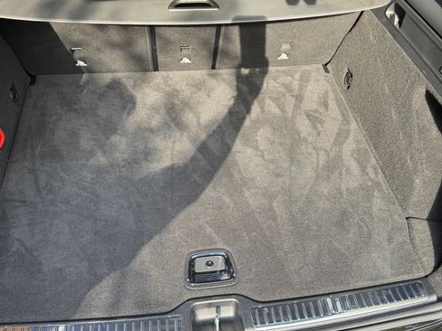 Used 2022 Mercedes-Benz GLC 300 image 14