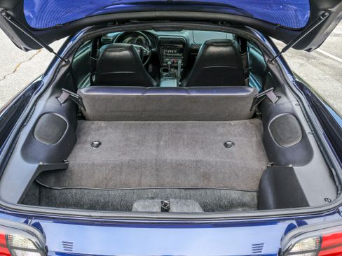 Used 2001 Chevrolet Camaro Z28 w/ SS Performance/Appearance Pkg RWD image 23