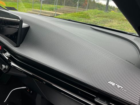 Used 2025 Kia EV6 GT-Line image 14