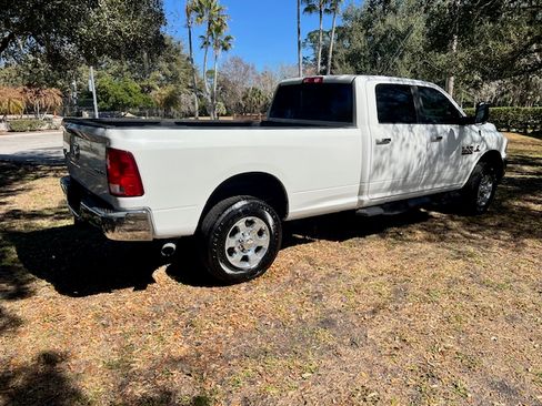 Used 2017 RAM 2500 Big Horn image 2