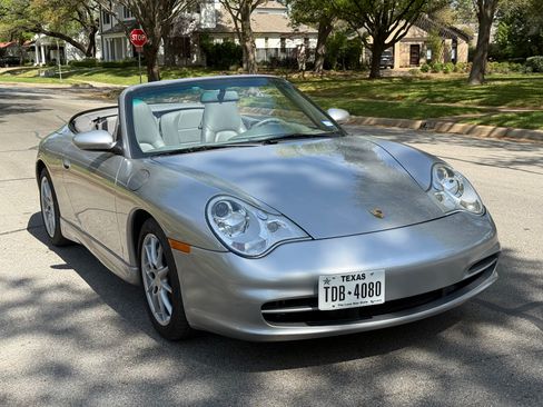 Used 2003 Porsche 911 Carrera 4 AWD/4WD image 8