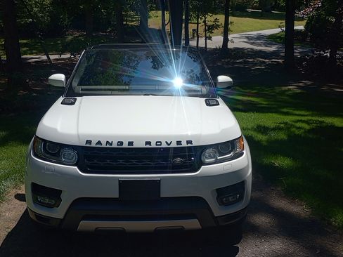 Used 2016 Land Rover Range Rover Sport HSE AWD/4WD image 5
