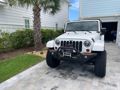 Used 2011 Jeep Wrangler Unlimited Sport AWD/4WD image 14