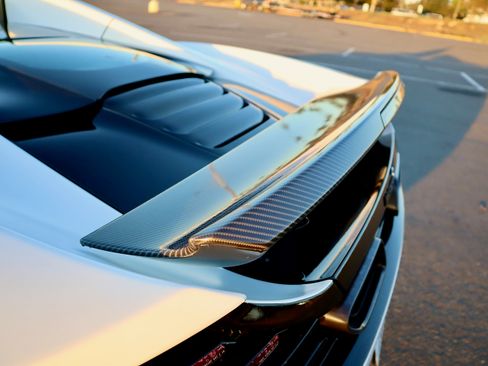 Used 2013 McLaren MP4-12C Spider image 25