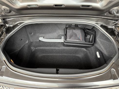 Used 2022 MAZDA MX-5 Miata RF Grand Touring w/ Weather Package image 13