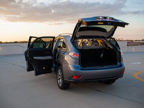 Used 2013 Lexus RX 450h AWD w/ Navigation Pkg image 10