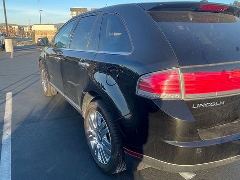 Used 2010 Lincoln MKX 2WD image 4