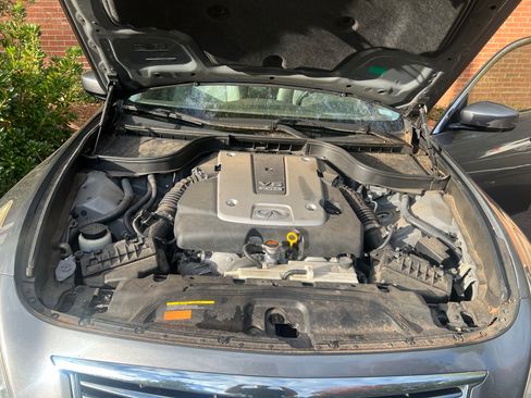 Used 2013 INFINITI G37 Journey w/ Premium Pkg image 16