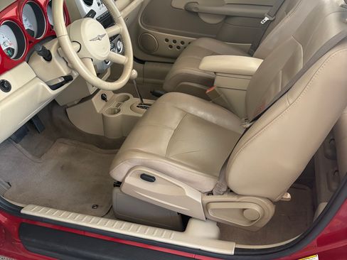 Used 2006 Chrysler PT Cruiser Touring w/ Boston Acoustics Audio Group FWD image 16