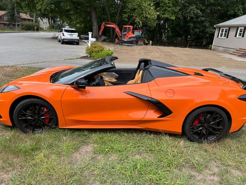 Used 2023 Chevrolet Corvette Stingray Preferred Conv w/ Z51 Performance Package image 8