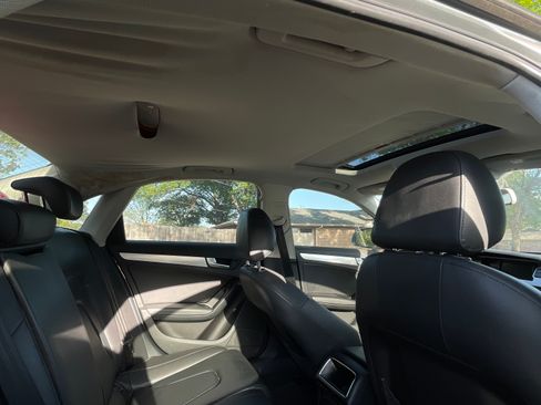 Used 2009 Audi A4 2.0T Premium image 8