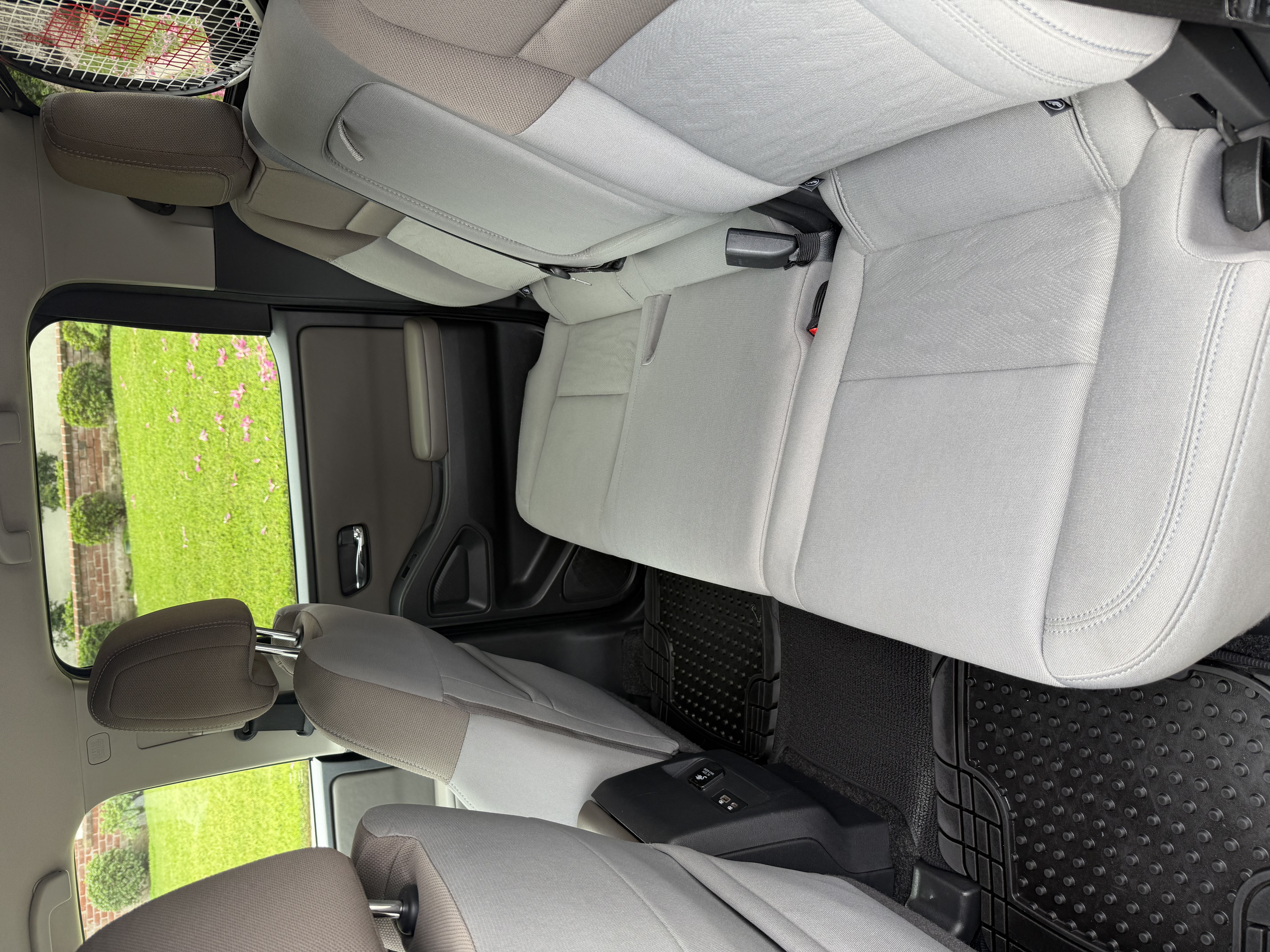 Used 2022 Nissan Frontier SV RWD image 8