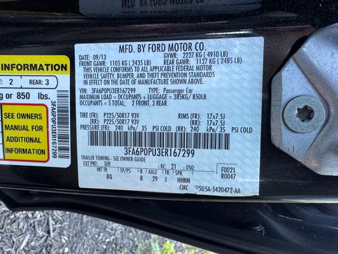 Used 2014 Ford Fusion Energi SE FWD image 9