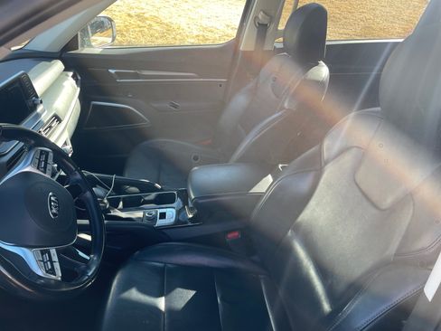 Used 2020 Kia Telluride LX image 5
