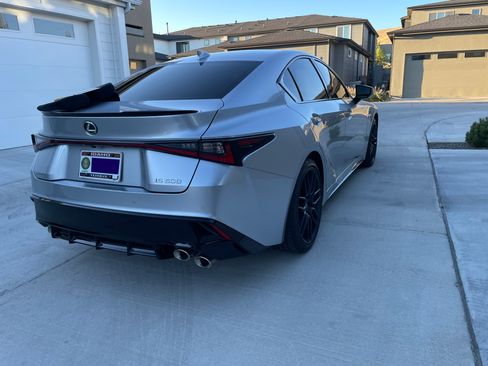 Used 2023 Lexus IS 500 image 17