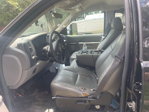 Used 2013 Chevrolet Silverado 1500 W/T AWD/4WD image 5