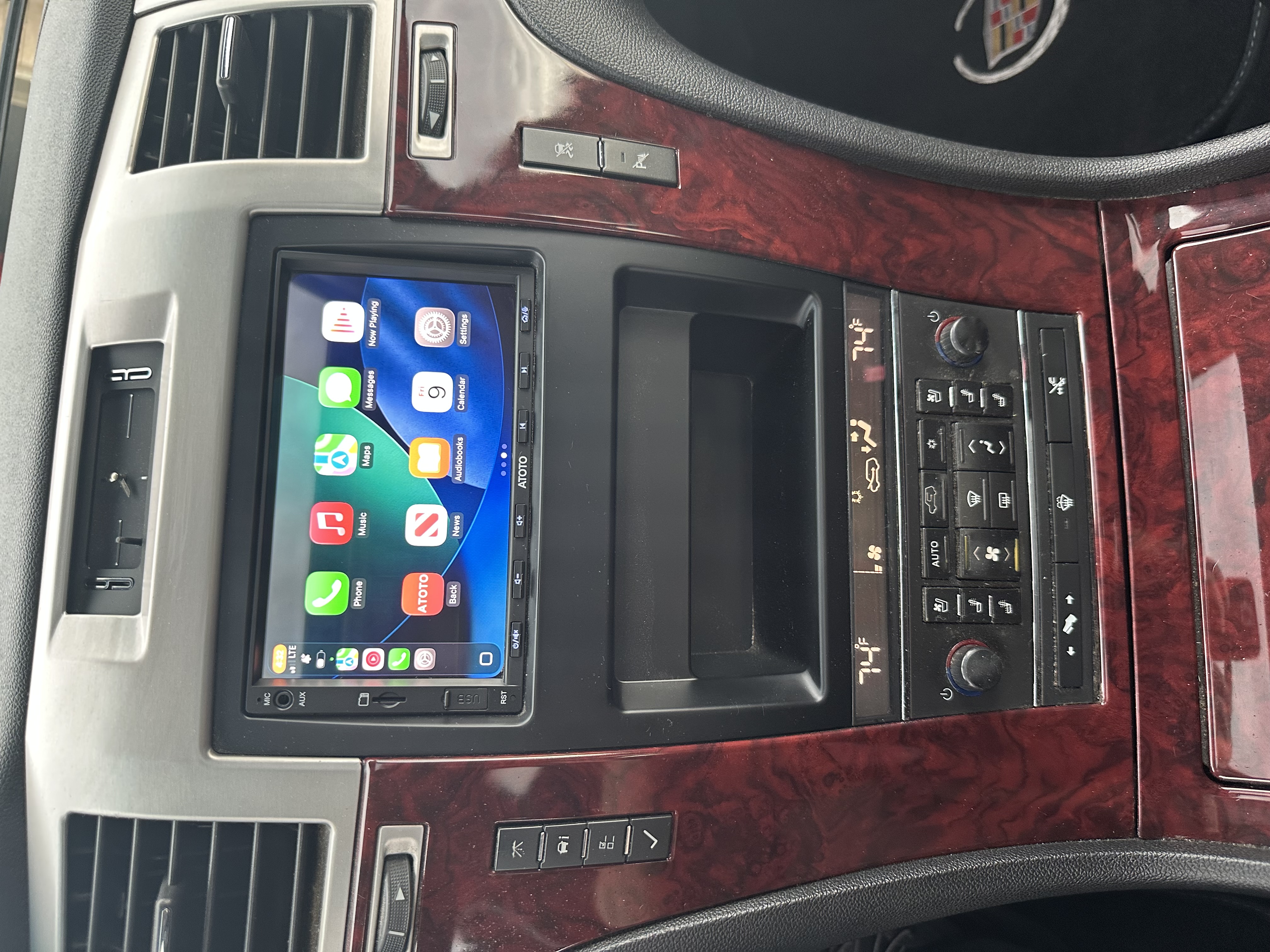 Used 2007 Cadillac Escalade EXT w/ Information Package AWD/4WD image 17
